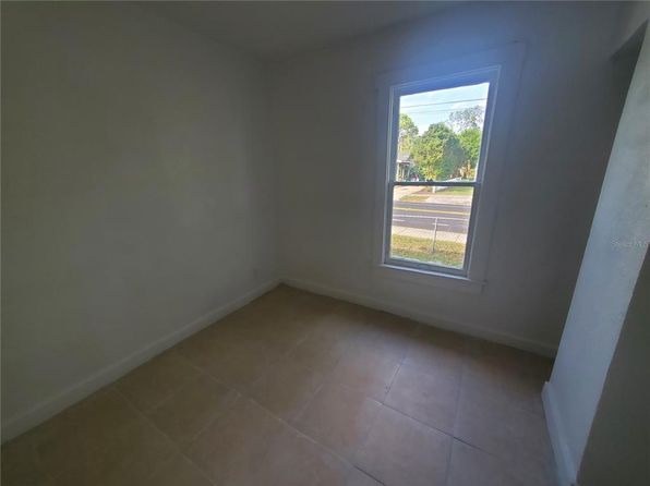 saint-petersburg-florida-81390388 picture