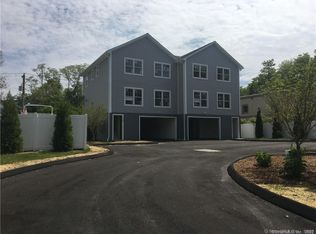 112 Berwick Ave #112, Fairfield, CT 06825