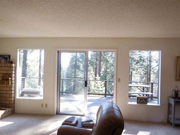 5th image of 553 Peninsula Dr