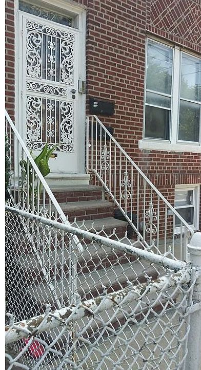 2nd image of 287 E 51st St