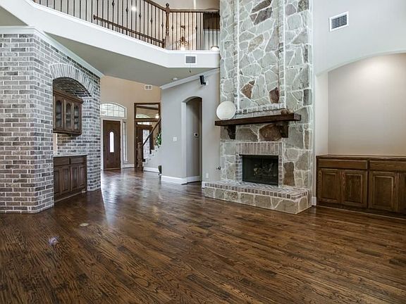 5th image of 3704 Cascades Dr