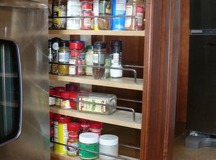 866 Garrow Rd, Newport News, VA 23608