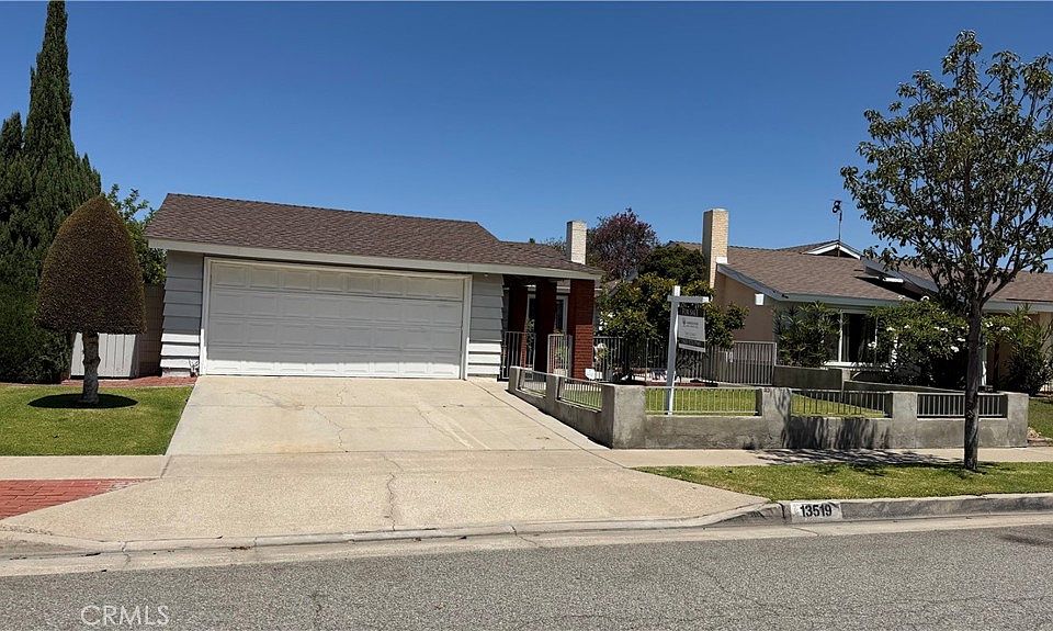 1st image of 13519 Felson St
