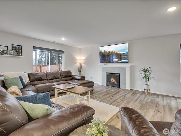 5th image of 7922 26th Avenue SE