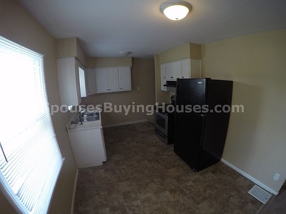 4th image of 5405 E 21st St