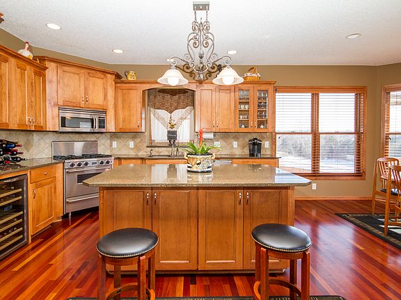 Rich Brazilian hdwd floors