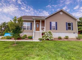 5 Shadyview Ct, Fletcher, NC 28732