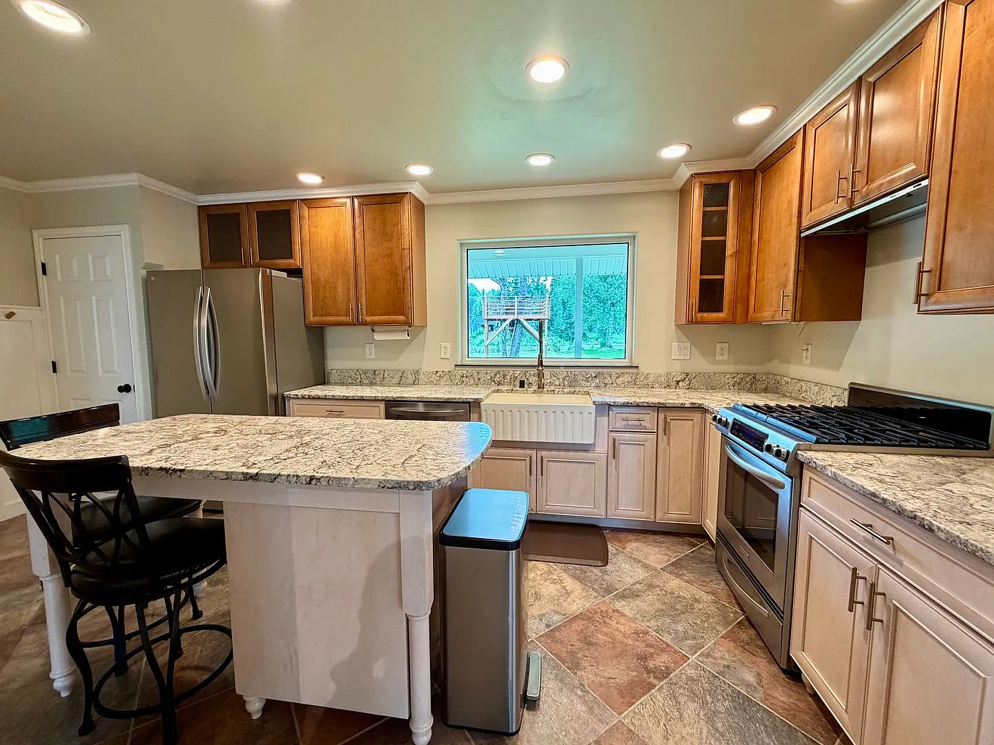 33125 Rensselaer Lane — Photo 2