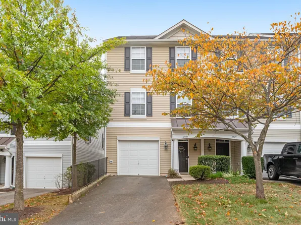 2927 Truffle Oak Pl, Woodbridge, VA 22191