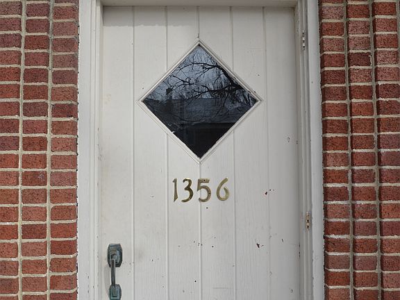 2nd image of 1356 W 7th Ave APT B