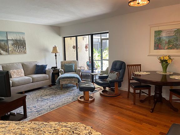 3rd image of 13240 White Marsh Ln APT 5