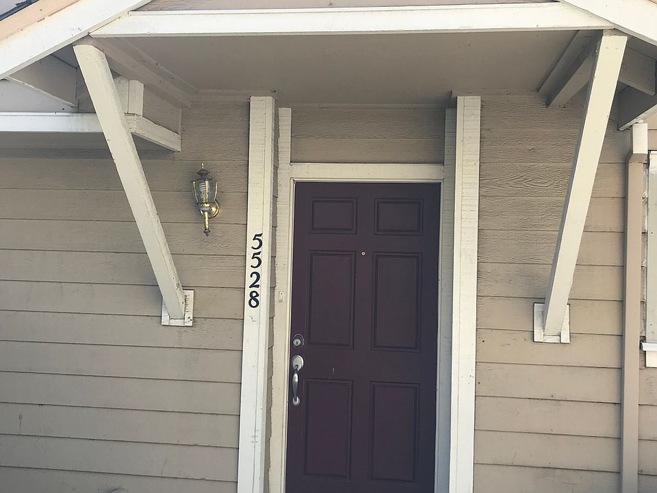 1st image of 5528 Entrada Cedros
