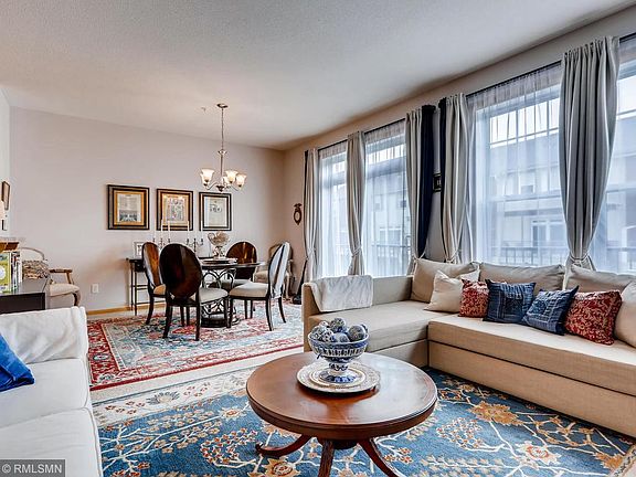5th image of 11846 Emery Village Dr #3305