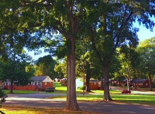 458 Elmhurst Rd, Charlotte, NC 28209