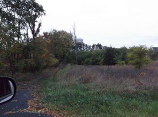 2410 Collipp St, Portage, WI 53901