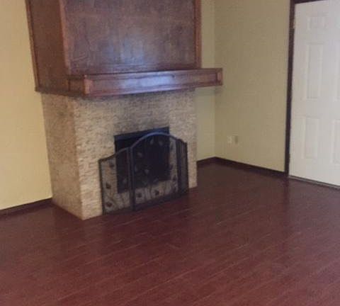 4th image of 4049 NW 34th St