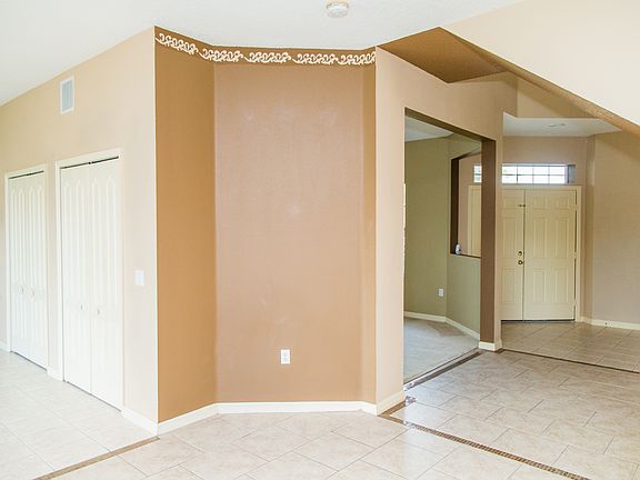 4th image of 13345 Fox Glove St