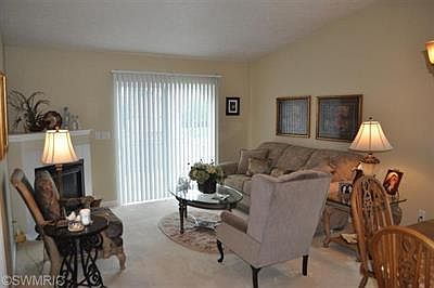 4th image of 2656 Cascade Place Dr SE