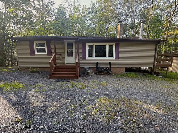3rd image of 32 Basswood Ct