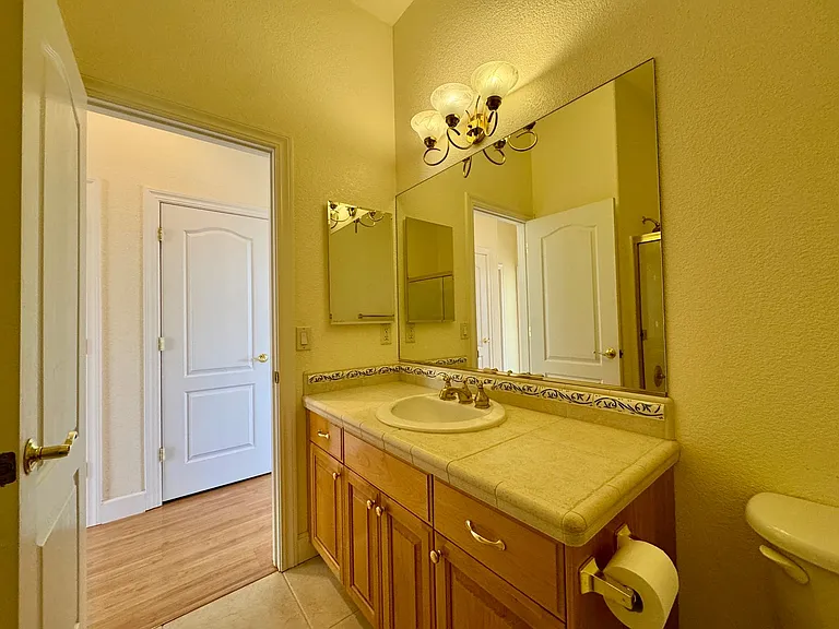 6255 Peacock Way — Photo 19