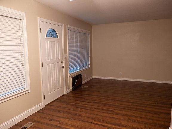 5th image of 5746 Chesbro Ave #5746