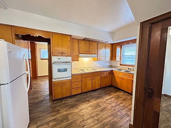 2nd image of 4414-4416 Kenneth Ave #4414