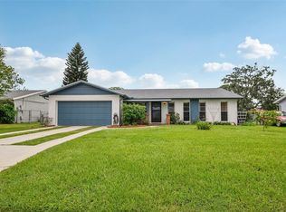 550 Floral Dr, Kissimmee, FL 34743