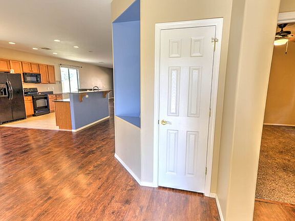 4th image of 534 W Calle Cajeta