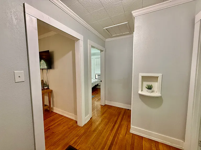 2624 W Desoto St #A — Photo 23