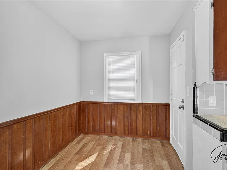 5915 Lodewyck St — Photo 6