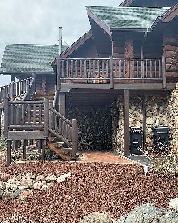 2nd image of 5790 Hillcrest Dr