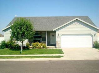 2147 E Lodge Pole Dr, Eagle Mountain, UT 84005