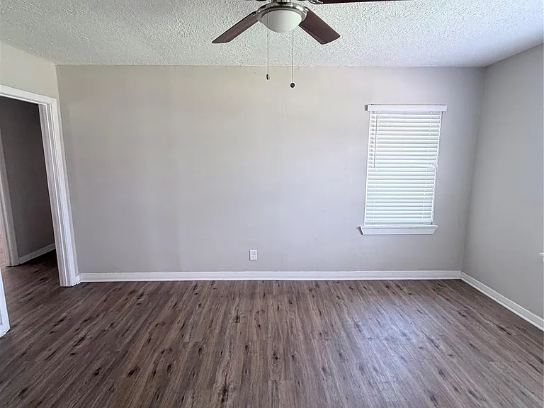 501 Evanston St — Photo 15