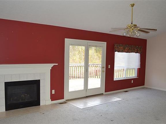 5th image of 736 Mallard Dr