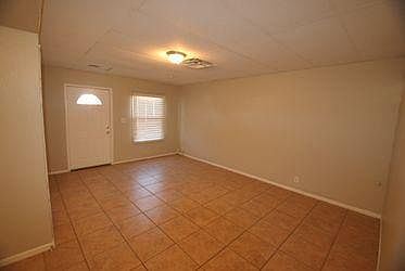 1st image of 421 S Pasadena #11