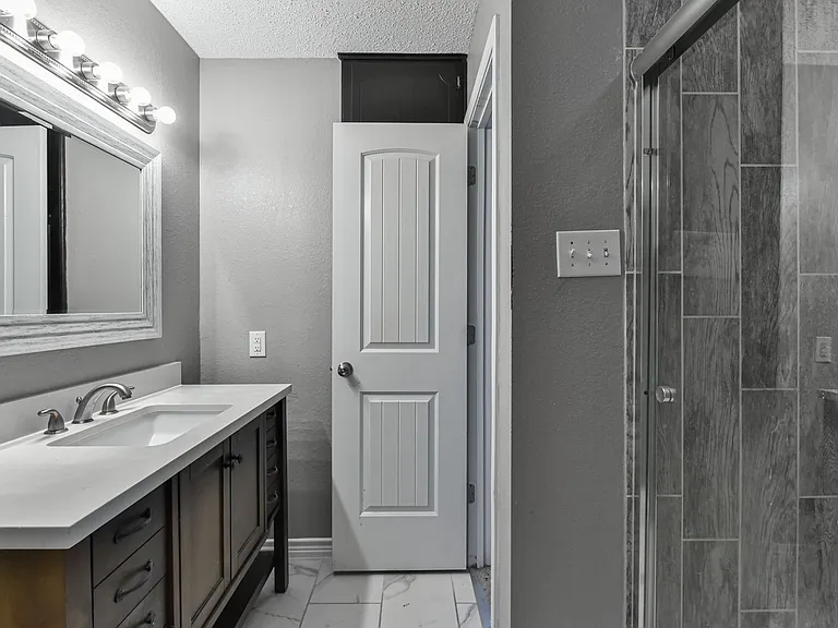 1307 Linda Spur — Photo 26