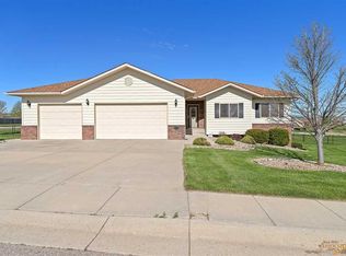 14812 Pheasant Pl, Box Elder, SD 57719