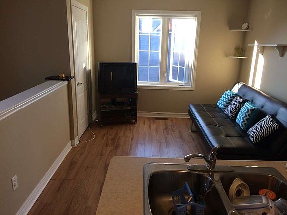 5th image of 7 Ivy Stone Ct