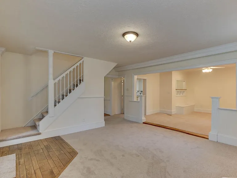 1302 Dare Rd — Photo 9