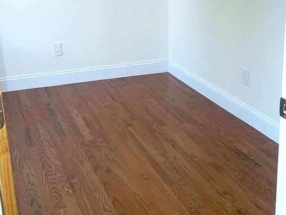 5th image of 171 Congress St APT 3R