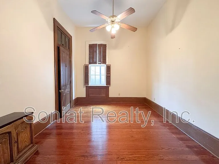 2726 Prytania St #7 — Photo 12