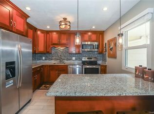 9 Somerset Dr APT 11G, Suffern, NY 10901