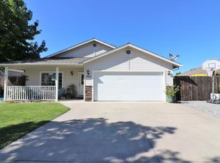 932 Birmingham St, Medford, OR 97501