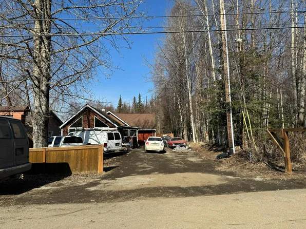 3629 W 74th Ave, Anchorage, AK 99502