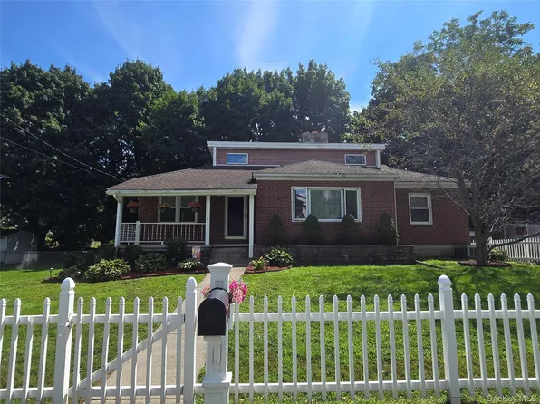 67 Myrtle Avenue, New Windsor, NY 12553