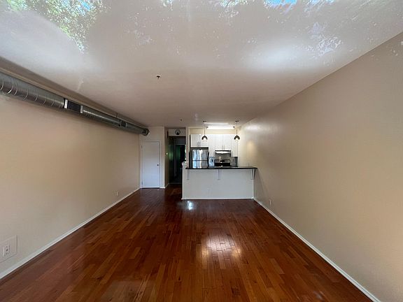 3rd image of 182 Gay St APT 503