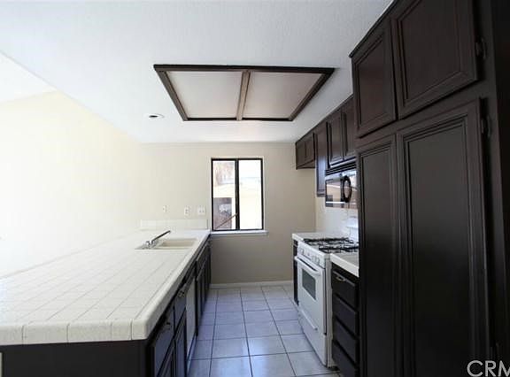 4th image of 25987 Figwood Way