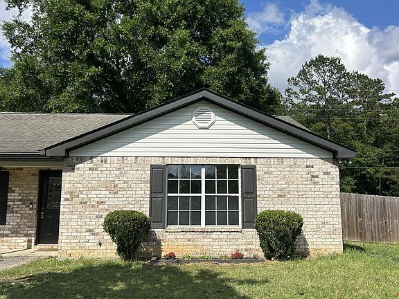 4th image of 22034 Rayvan Ln