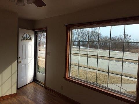 2nd image of 230 Marion Ave