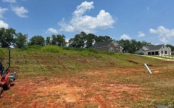 2nd image of 112 Davis Way